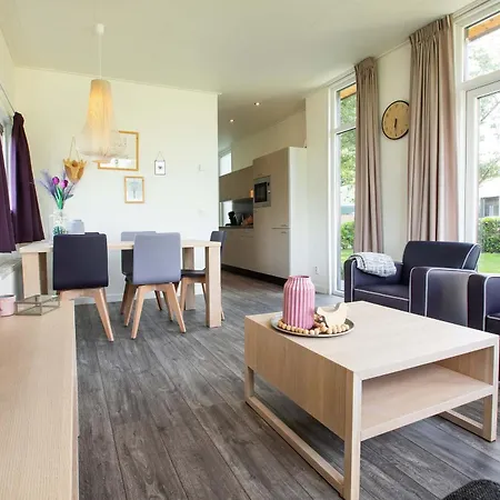 Topparken - Valkenburg 3* Schin op Geul