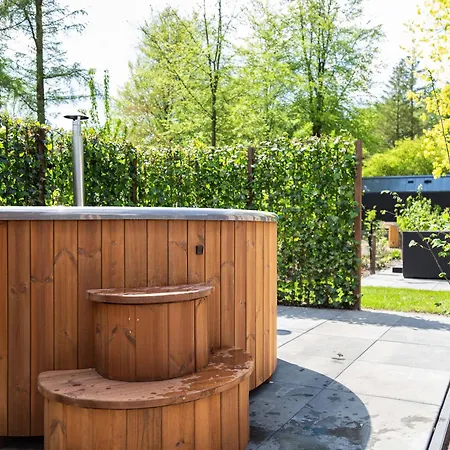 Topparken - Valkenburg 3* Schin op Geul